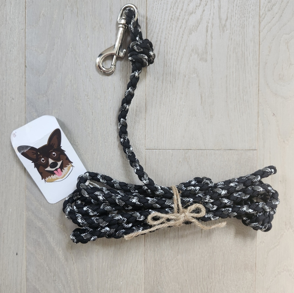 Lola's Leash 8'